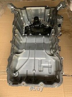 Mercedes C200 W205 Petrol 1991cc Engine Oil Sump Pan Genuine 2014-2020