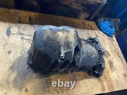 VW CRAFTER 2.5 TDI / Engine Oil Sump Pan 076103603